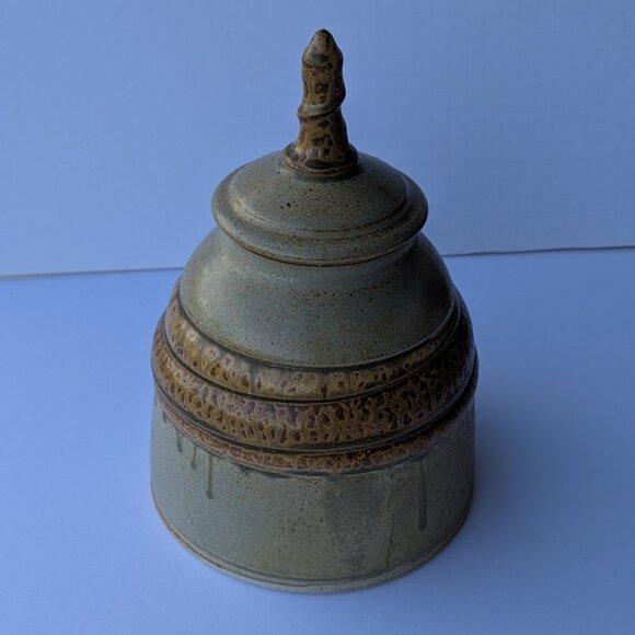 Rare Dotson Honey Bee Hive Jar with Lid - Picture 3 of 15